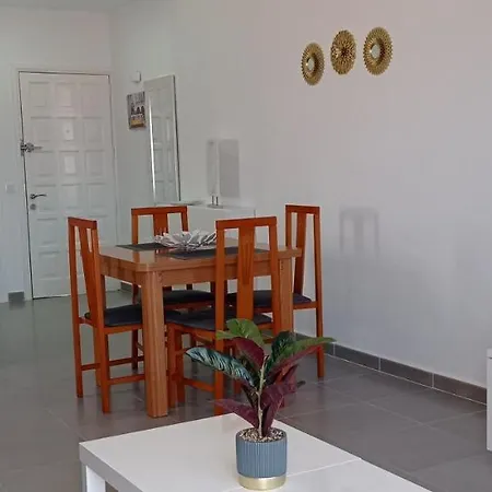 Hc Abroad Apartment *